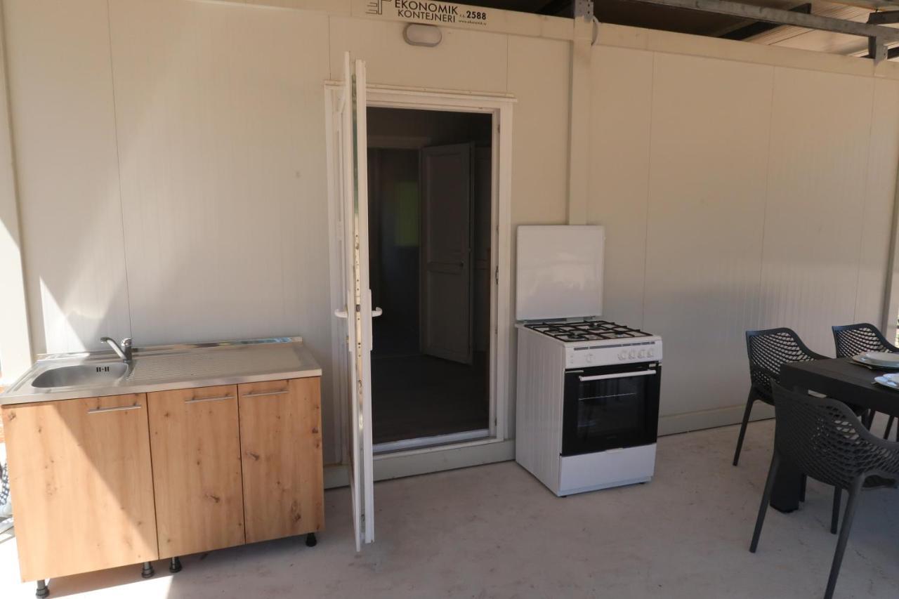 Robinson Olive Tree Huts Villa Čara Екстериор снимка