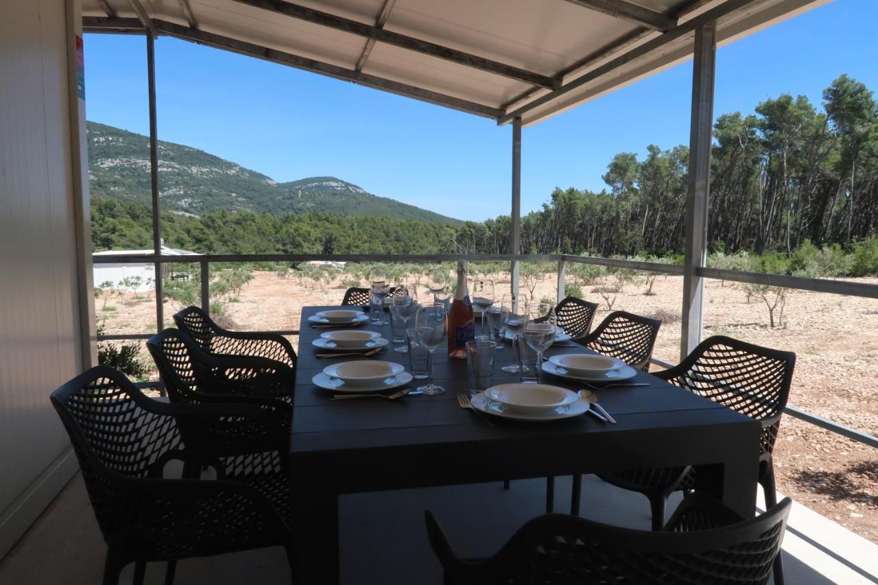 Robinson Olive Tree Huts Villa Čara Екстериор снимка