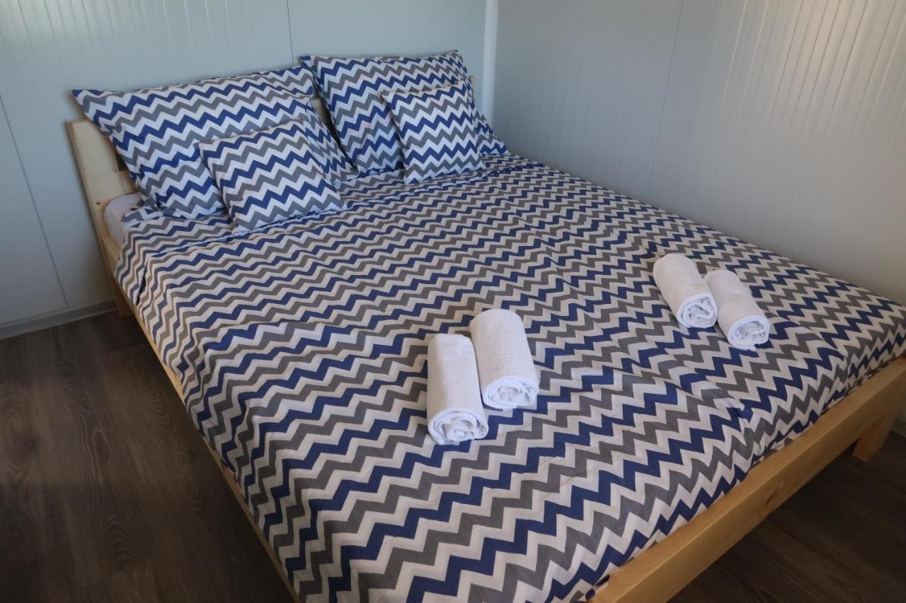 Robinson Olive Tree Huts Villa Čara Екстериор снимка