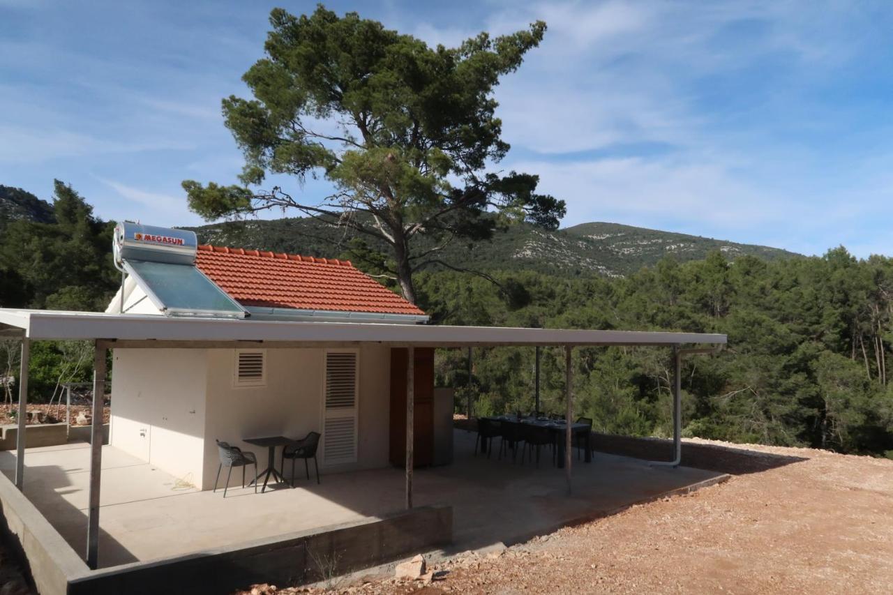 Robinson Olive Tree Huts Villa Čara Екстериор снимка
