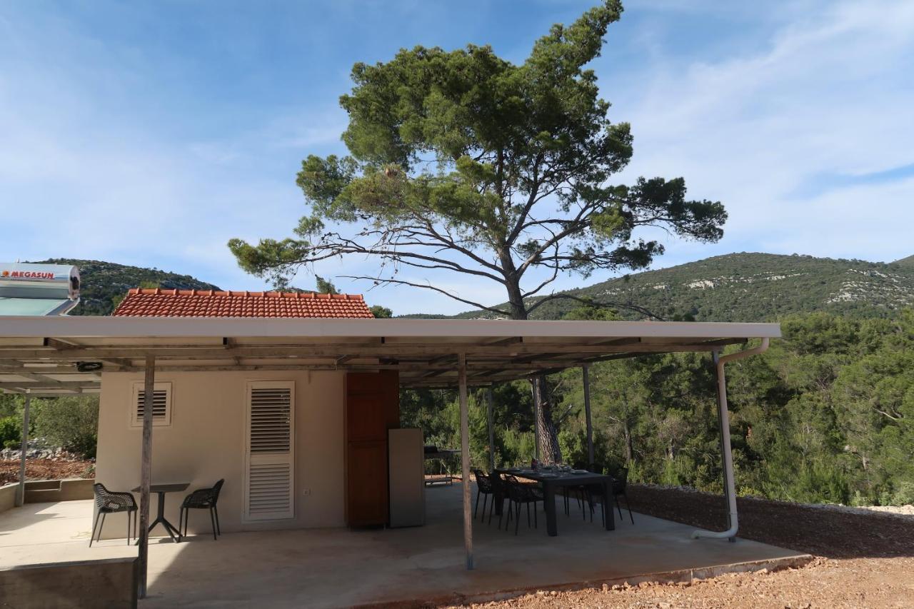 Robinson Olive Tree Huts Villa Čara Екстериор снимка