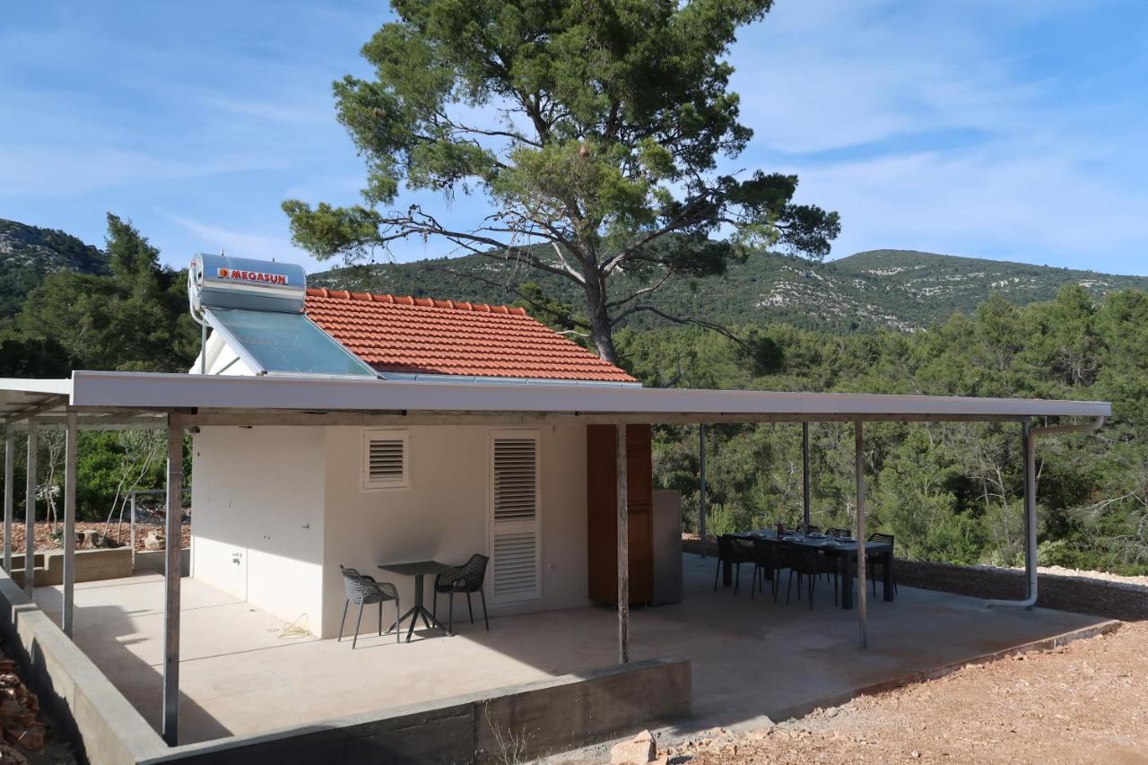 Robinson Olive Tree Huts Villa Čara Екстериор снимка